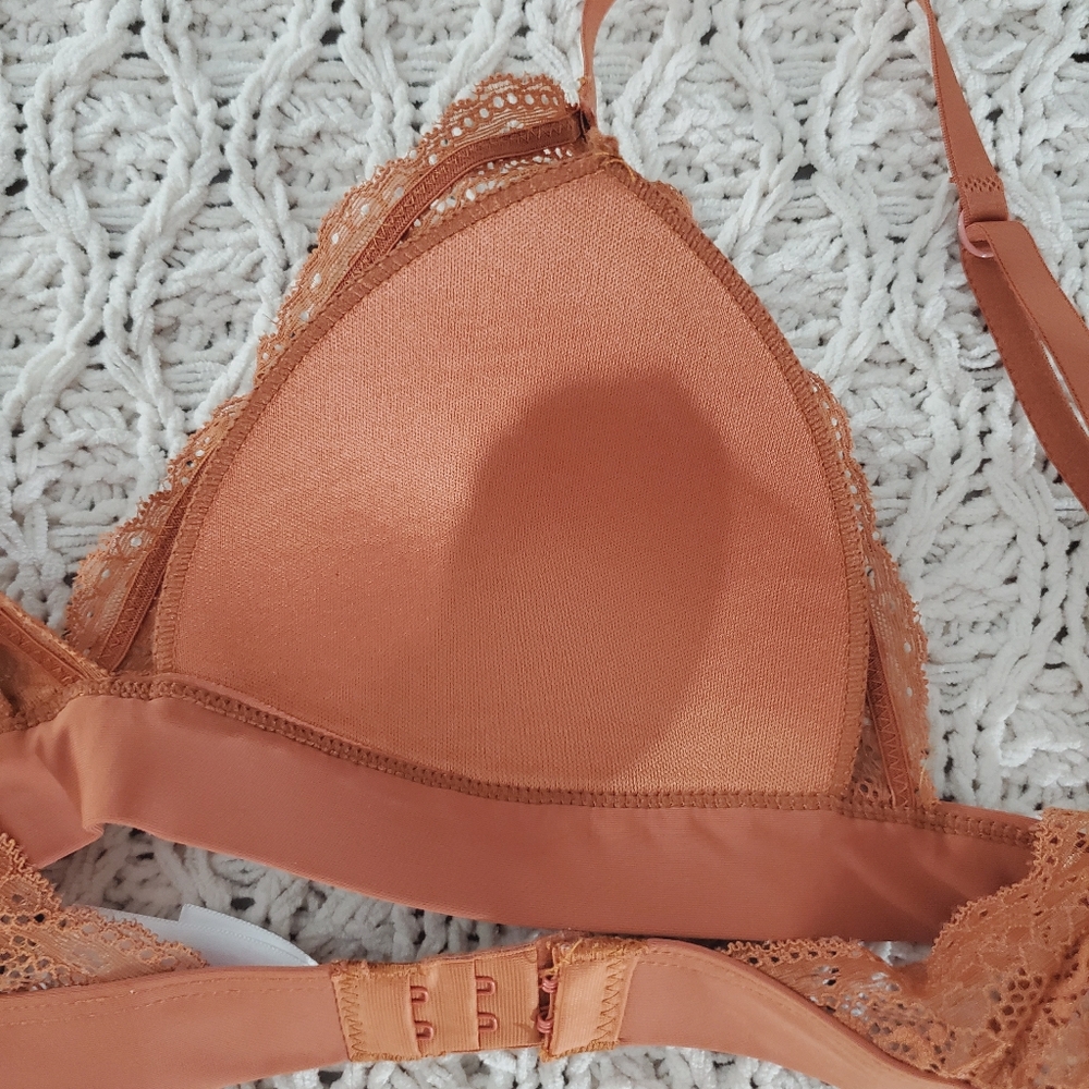 Joe Fresh Limited Edition Rust Orange Lace Bra- Size S- Brand New Never Used View 2